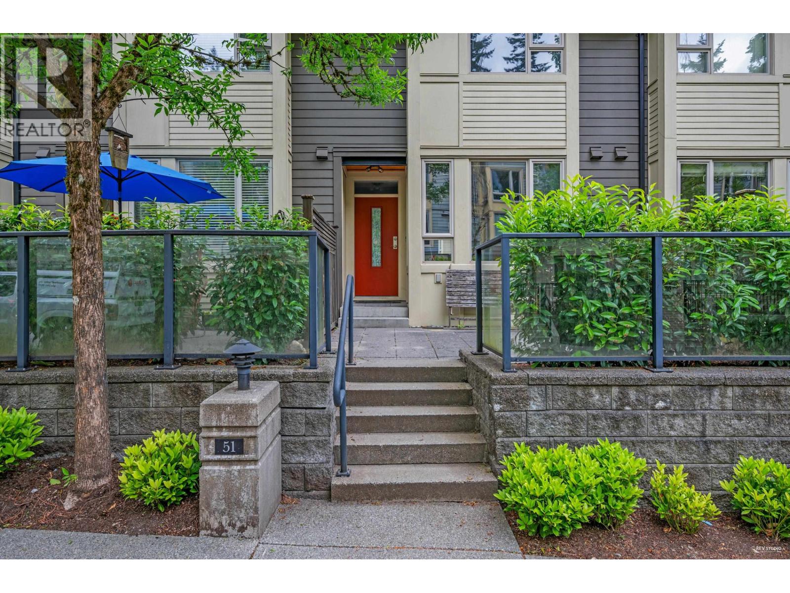 51 9229 UNIVERSITY CRESCENT, Burnaby