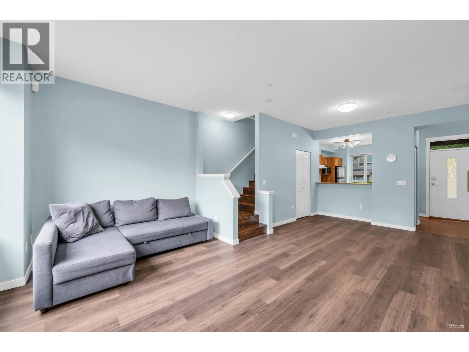 51 9229 UNIVERSITY CRESCENT, Burnaby