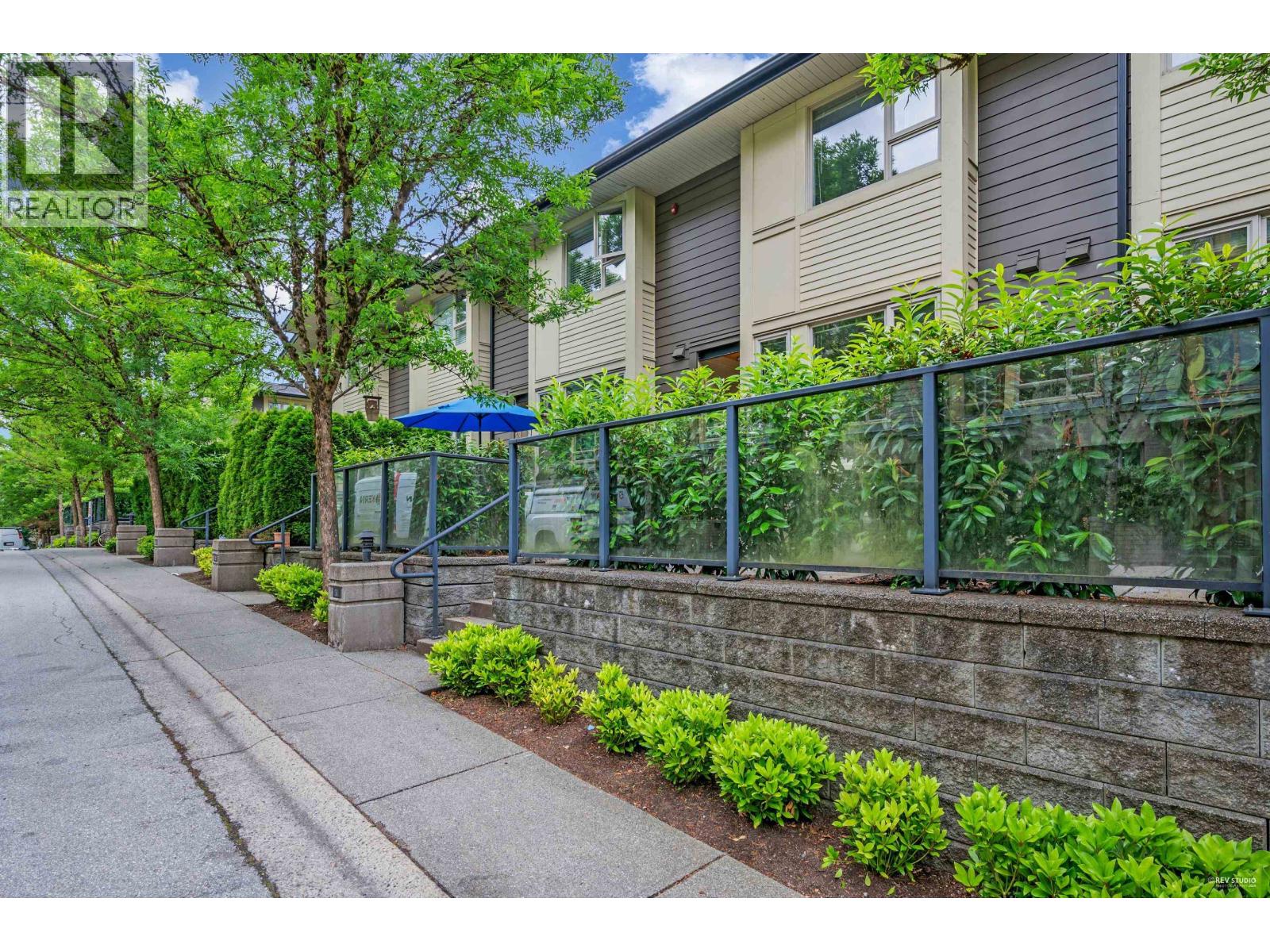 51 9229 UNIVERSITY CRESCENT, Burnaby