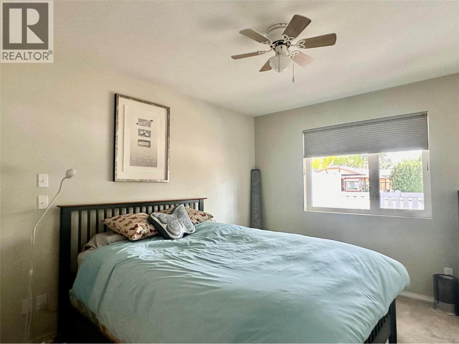 6446 MEADOWS Drive Unit# 35, Oliver