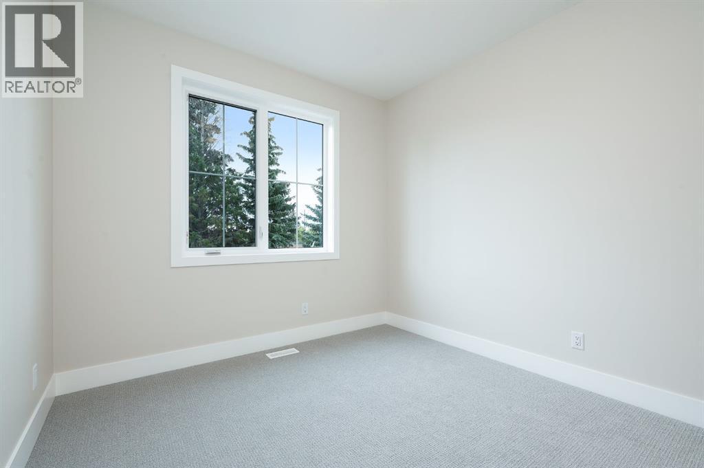 Single Family House for Sale in  West Glen Crescent SW Westgate Calgary 