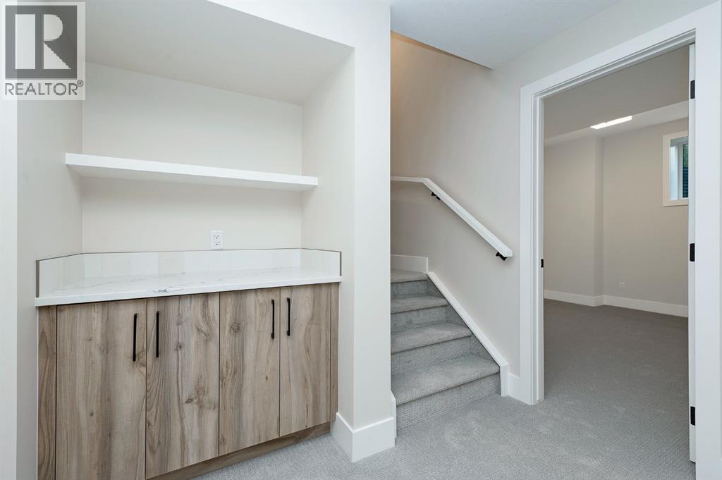 Single Family House for Sale in  West Glen Crescent SW Westgate Calgary 