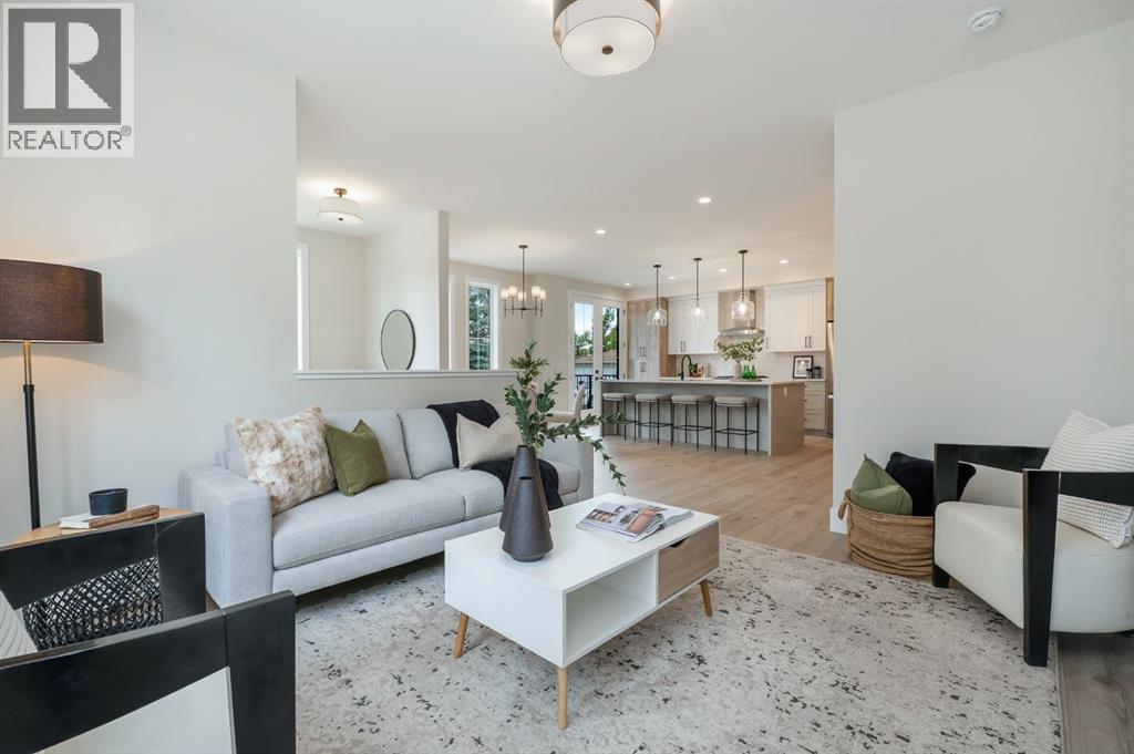 Single Family House for Sale in  West Glen Crescent SW Westgate Calgary 