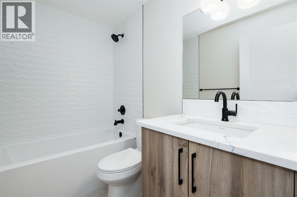 Single Family House for Sale in  West Glen Crescent SW Westgate Calgary 