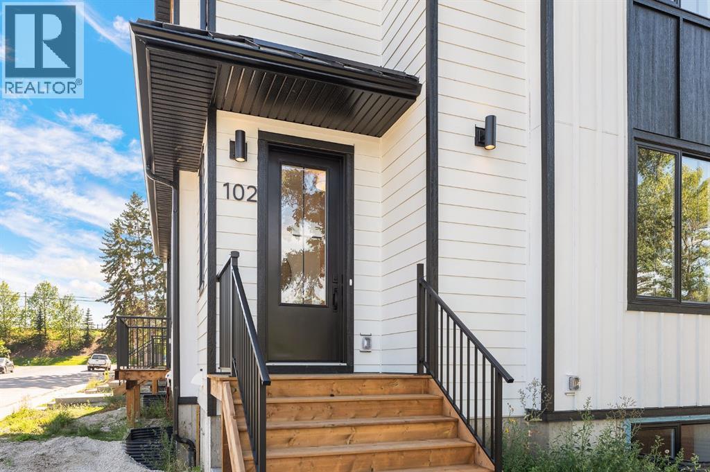 102 West Glen Crescent SW, Calgary, Alberta