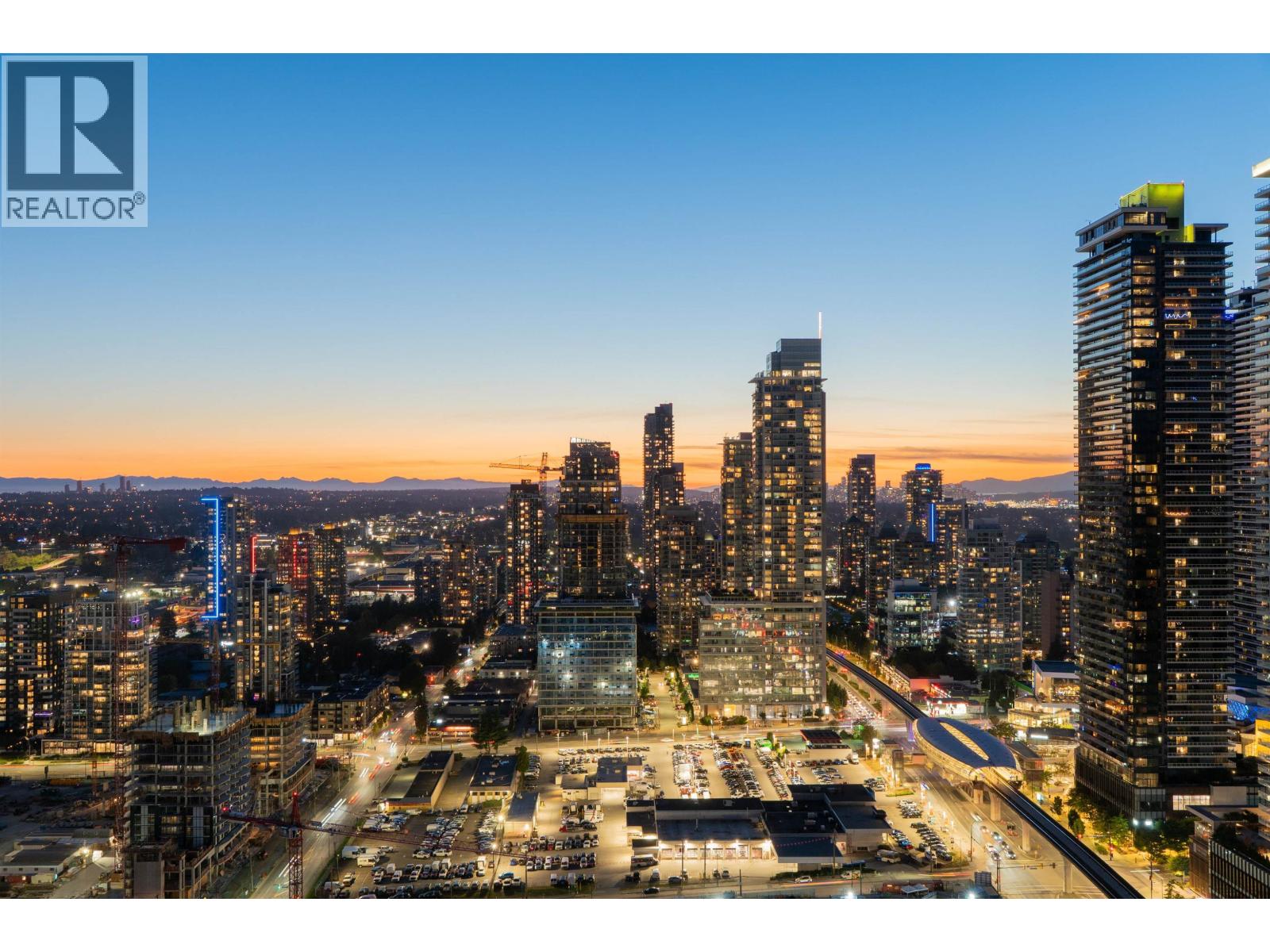 3808 4720 LOUGHEED HIGHWAY, Burnaby