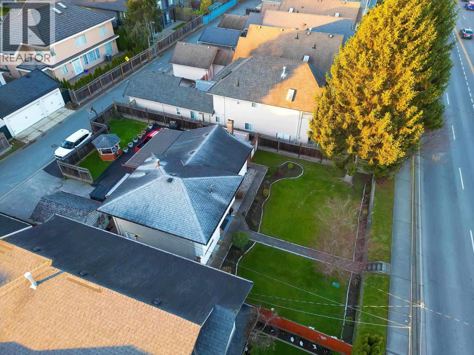 9211 NO. 1 ROAD, Richmond