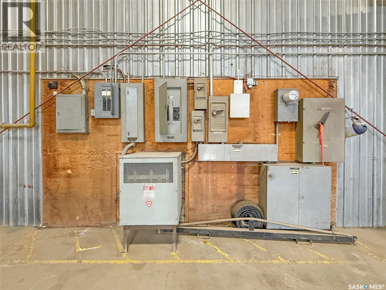 Industrial for Sale in  North Railway STREET W Swift Current 