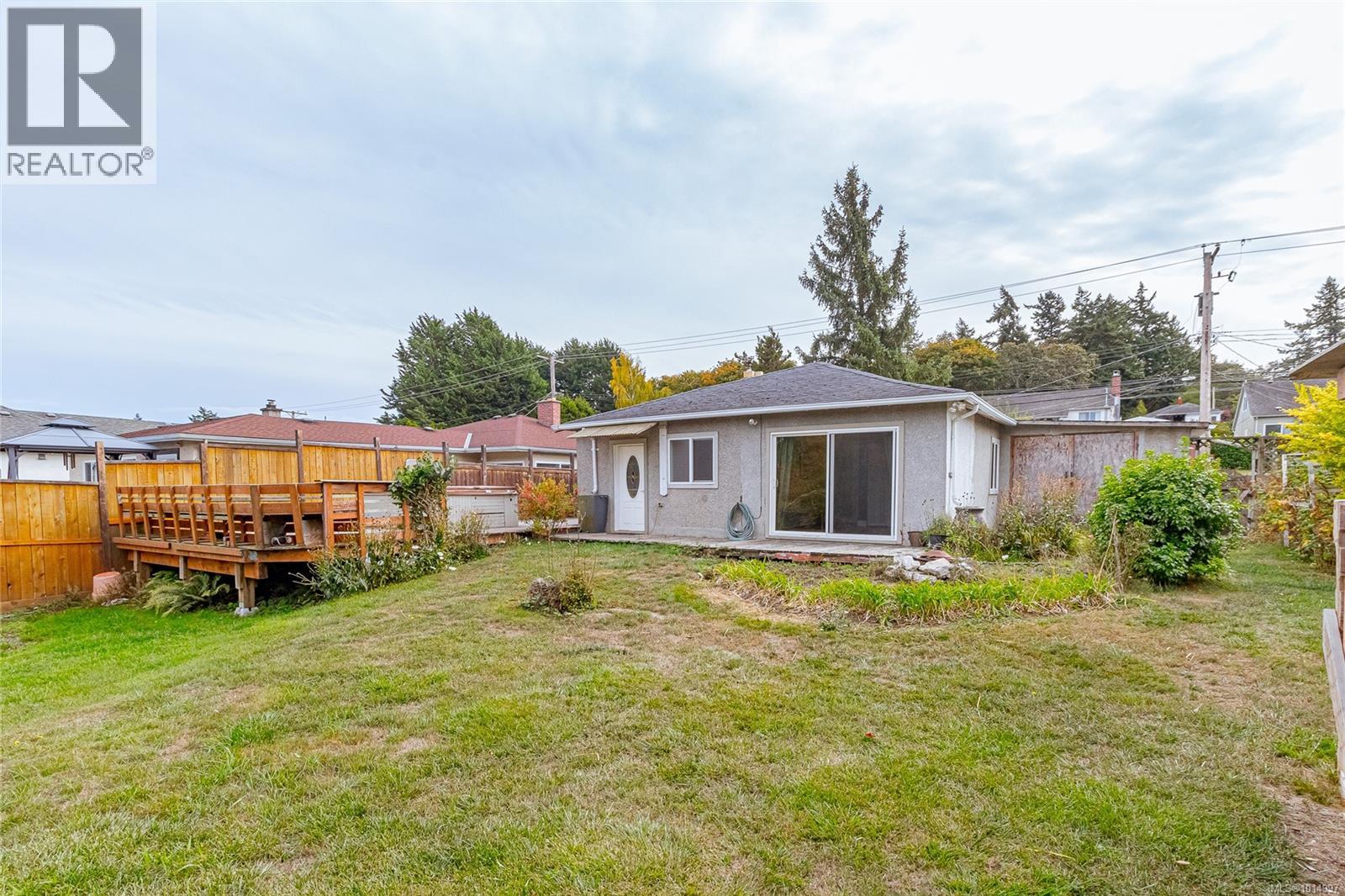  1124 Colville Road, Esquimalt