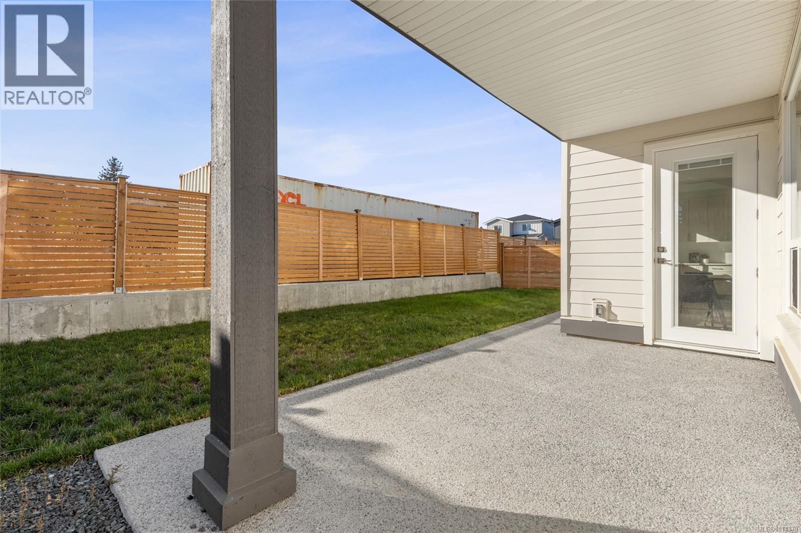 2350 Swallow Pl, Langford