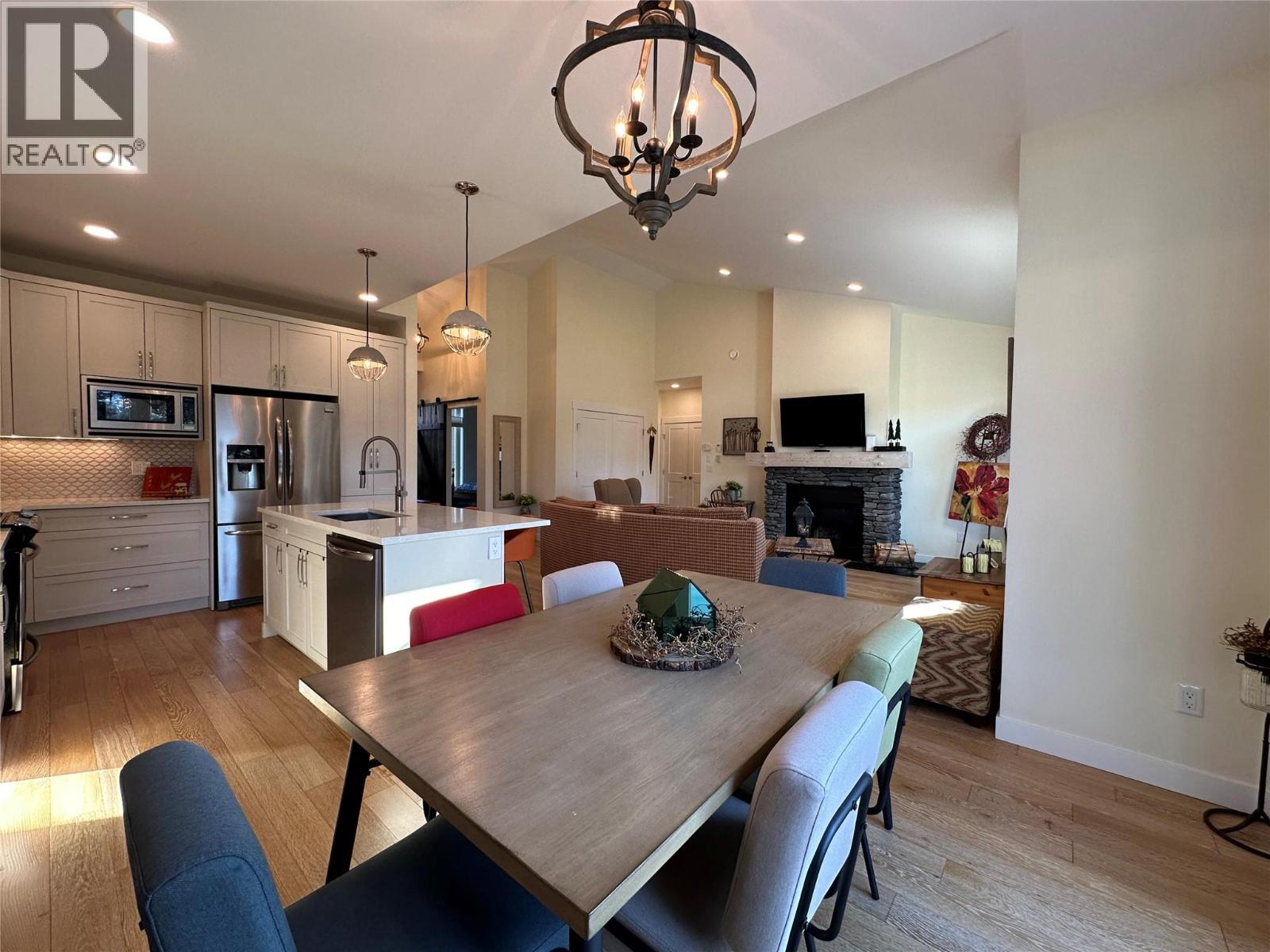 1881 FOXWOOD Trail, Windermere