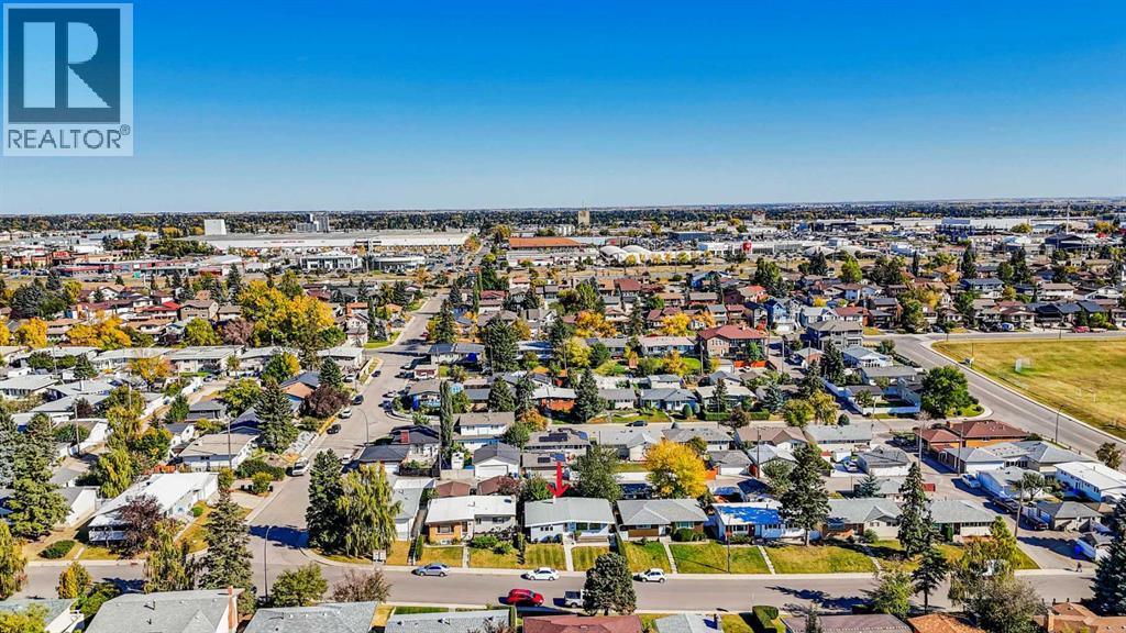 Single Family House Bungalow for Sale in  Mayland Drive NE Mayland Heights Calgary 
