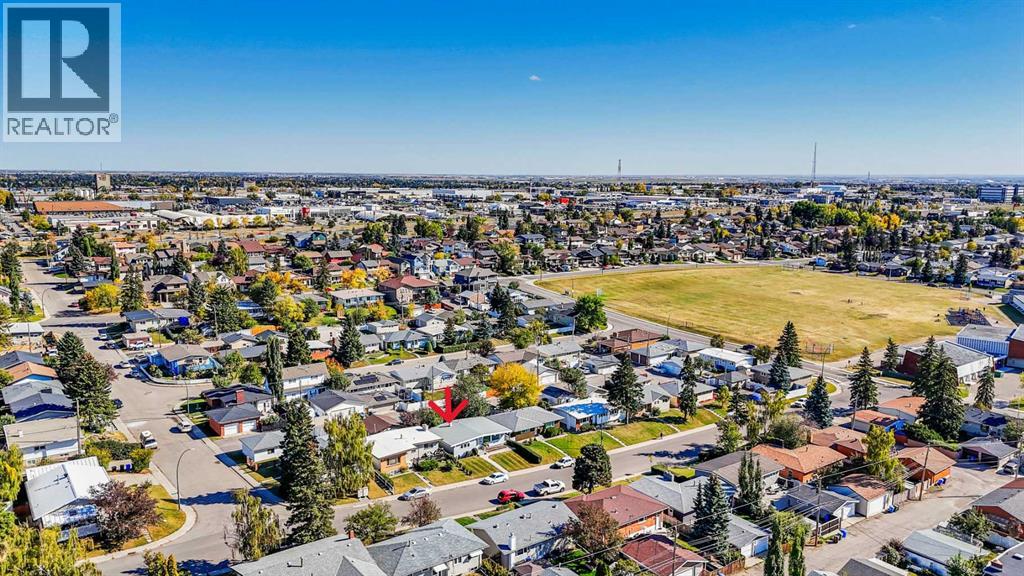 Single Family House Bungalow for Sale in  Mayland Drive NE Mayland Heights Calgary 