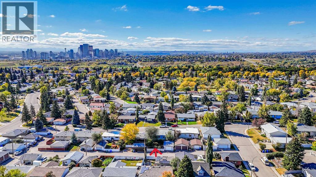Single Family House Bungalow for Sale in  Mayland Drive NE Mayland Heights Calgary 