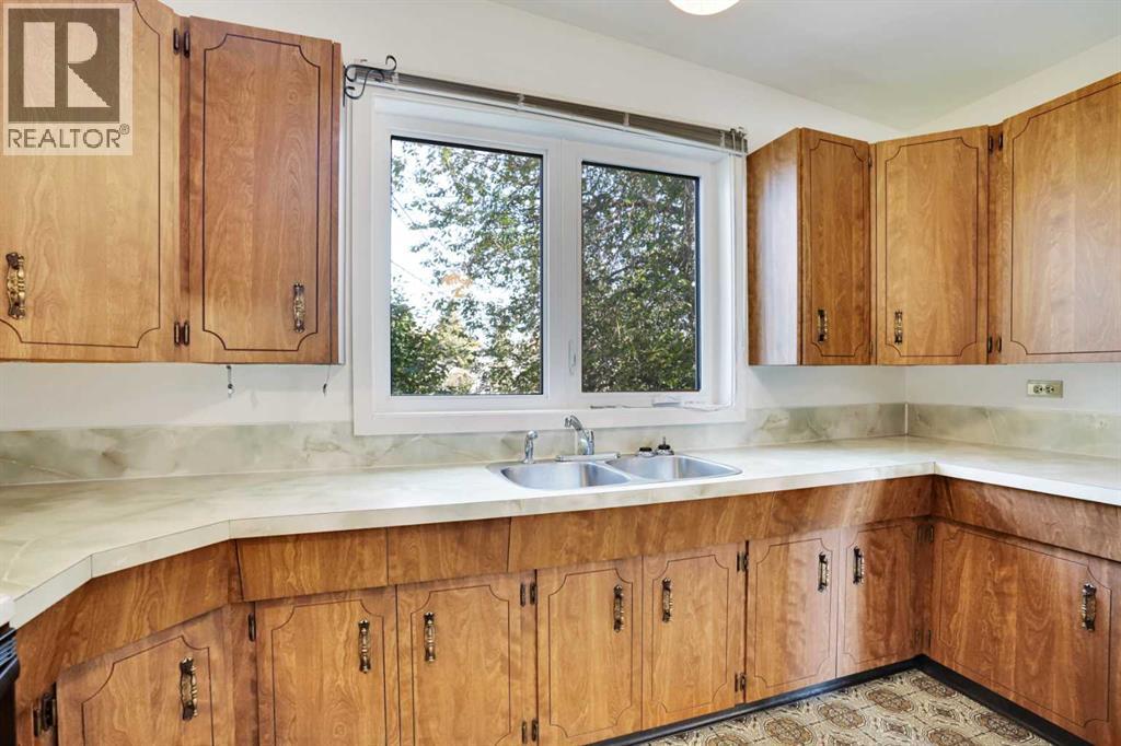 Single Family House Bungalow for Sale in  Mayland Drive NE Mayland Heights Calgary 