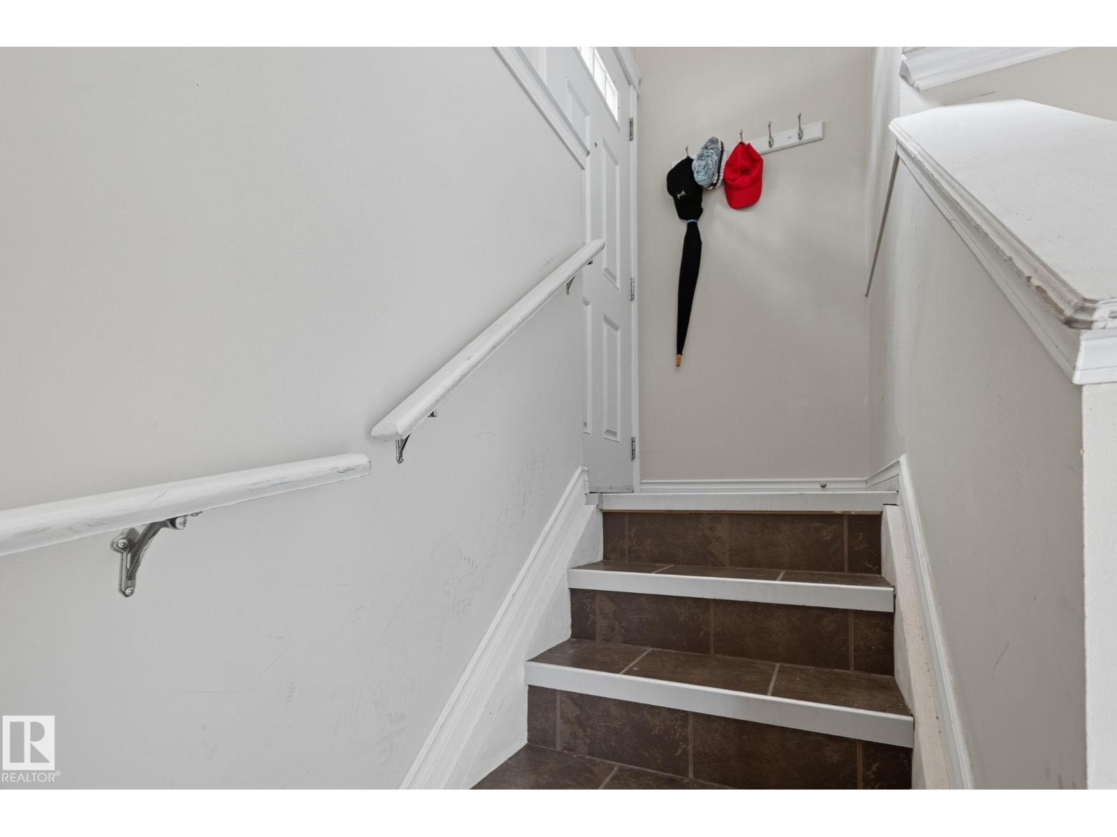 #35C 79 BELLEROSE DR, St. Albert