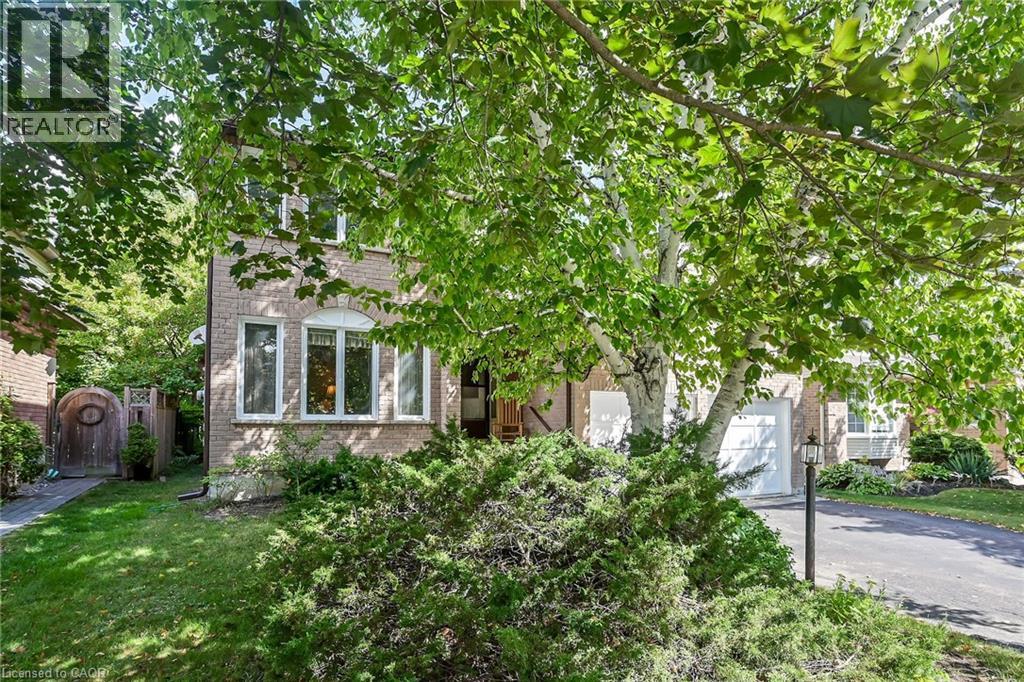 70 GOLFVIEW Crescent