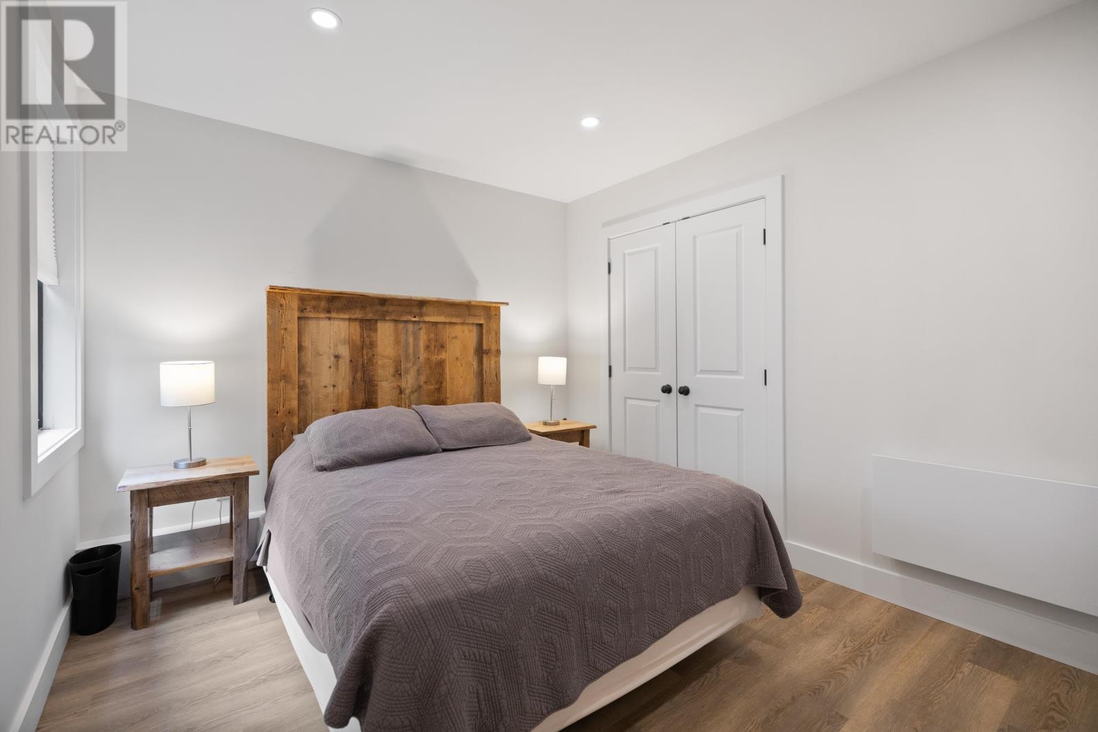 #102 52 SYDNEY STREET - 19