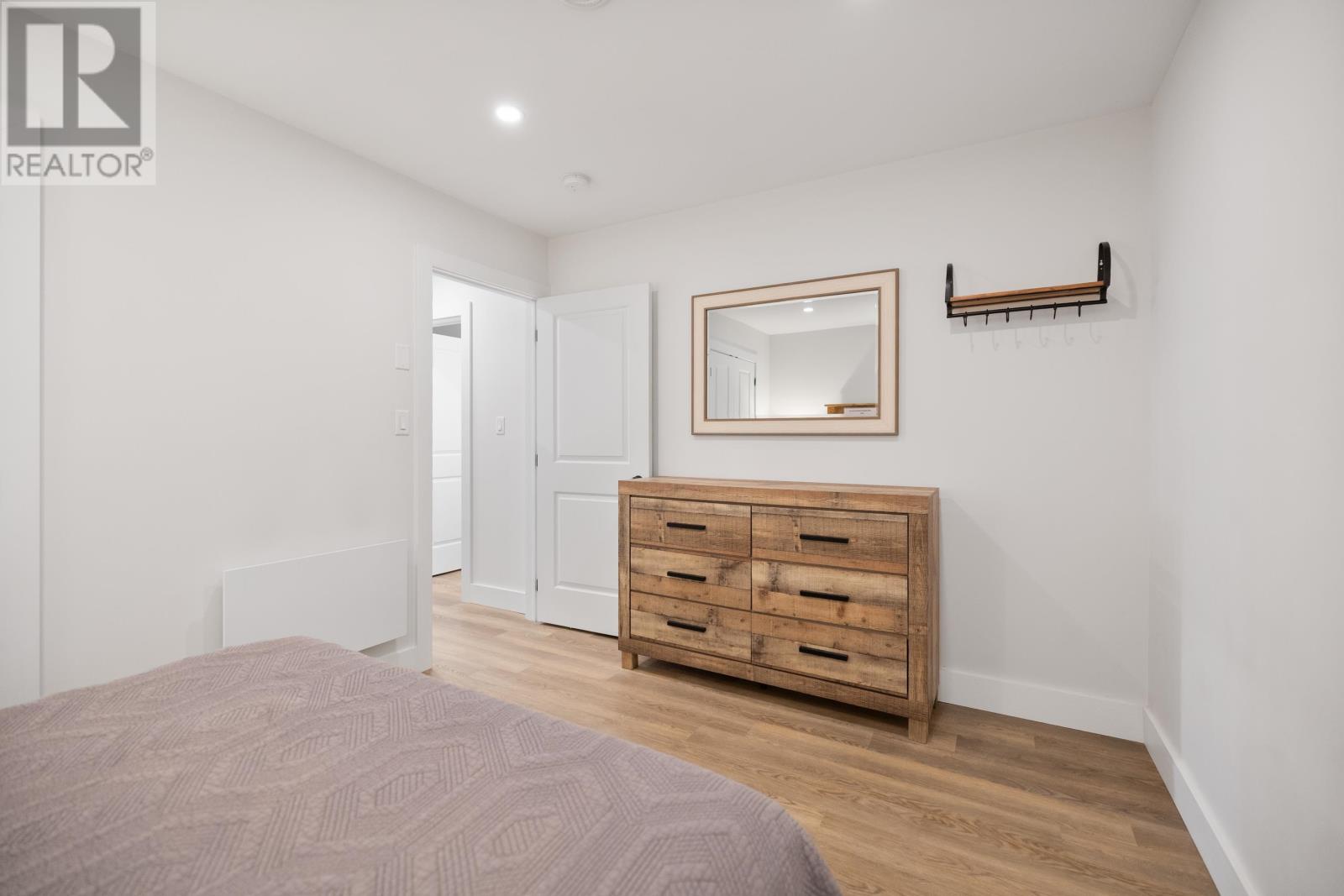 #102 52 SYDNEY STREET - 20