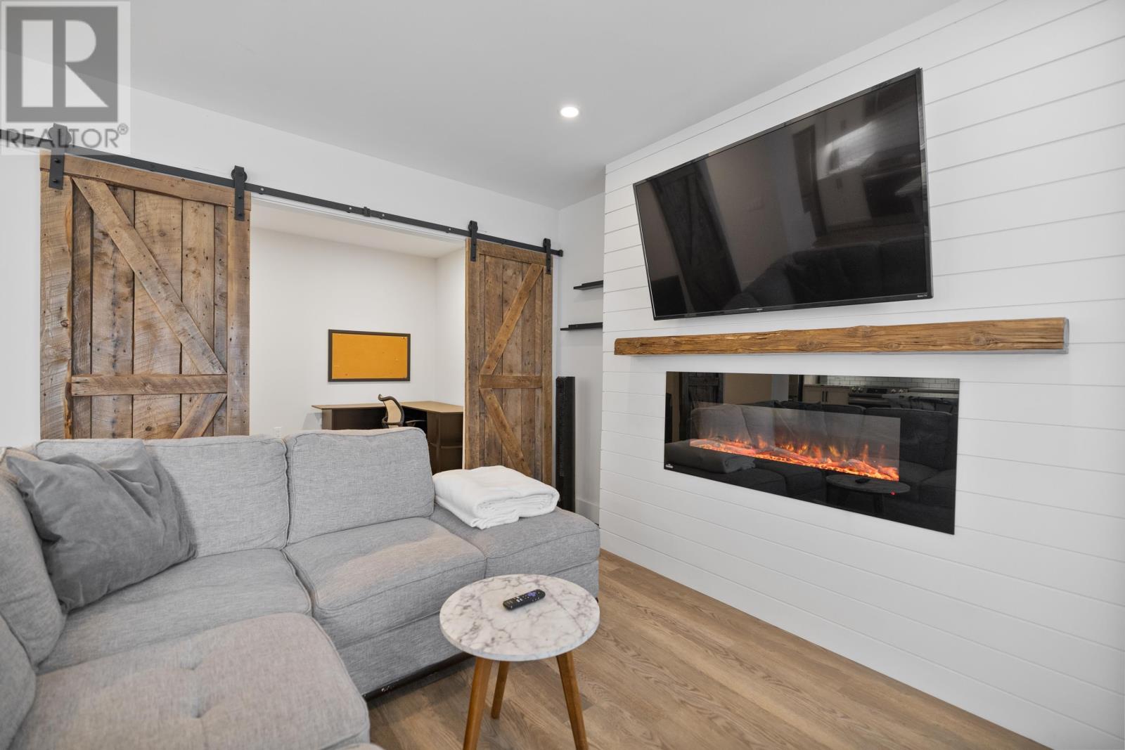 #102 52 SYDNEY STREET - 7