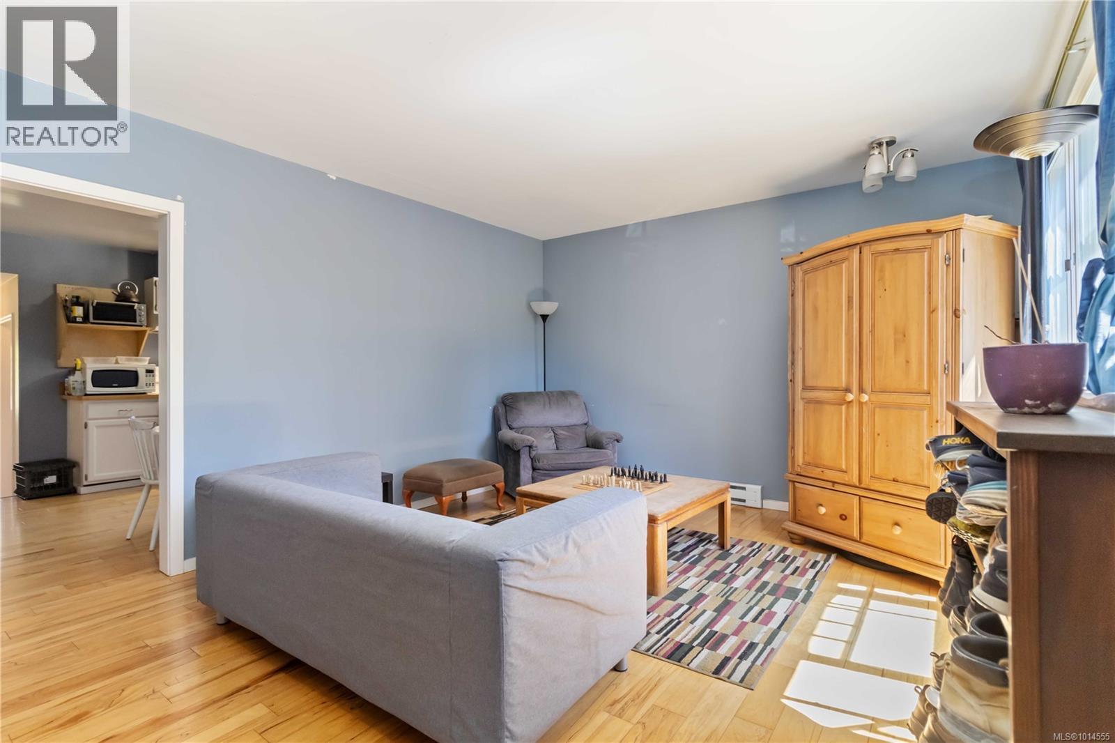  1334 Pembroke Street, Victoria