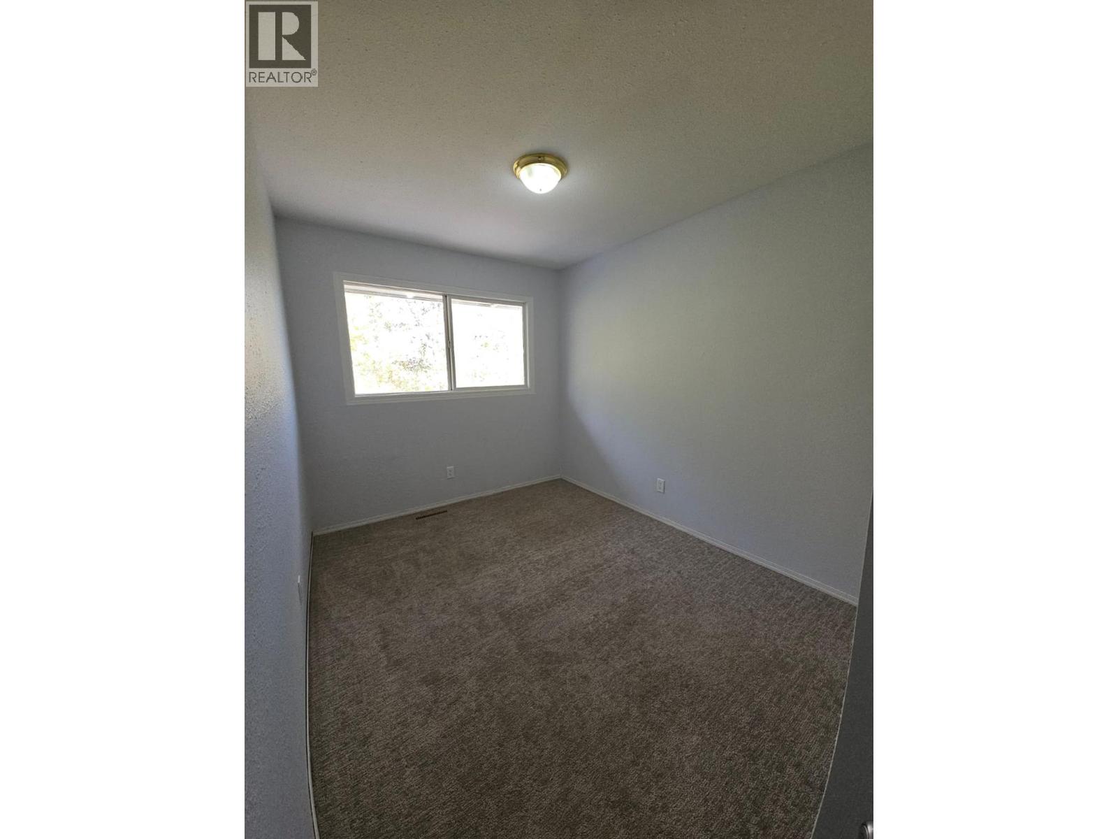 140-5100 53 Street SW, Chetwynd