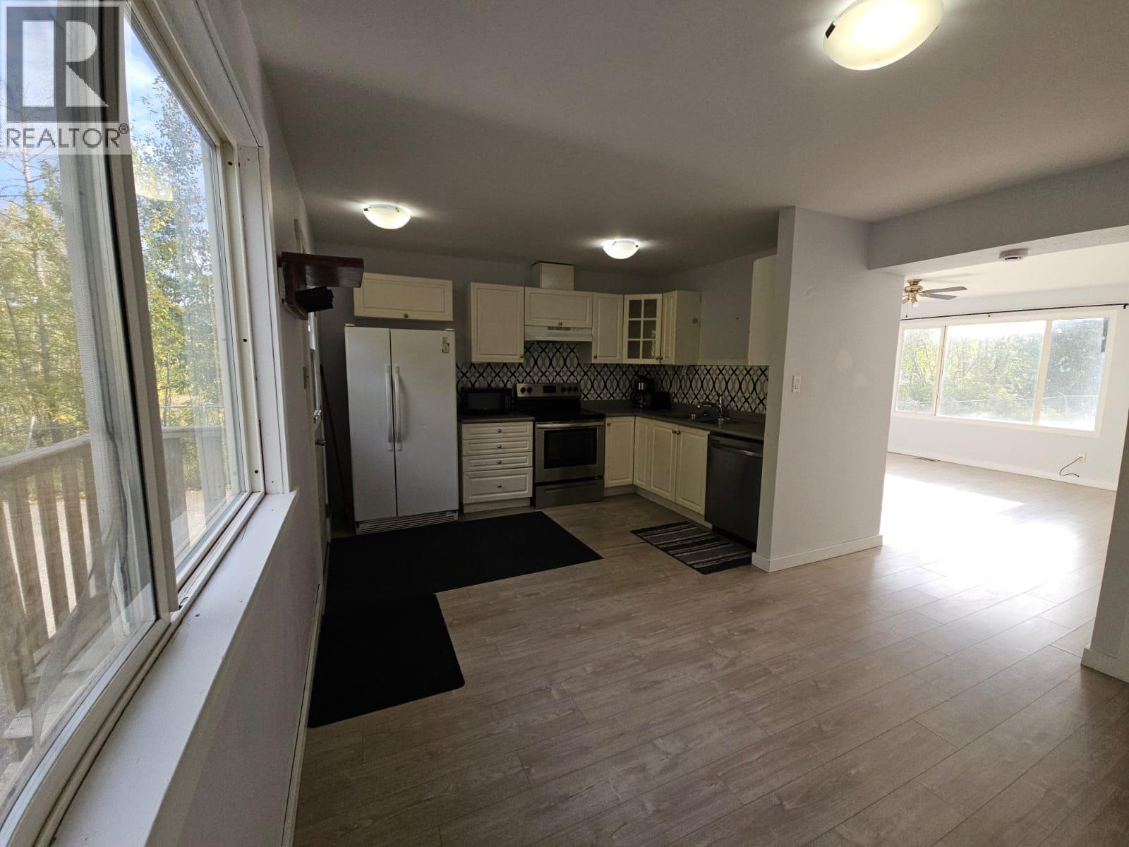 140-5100 53 Street SW, Chetwynd