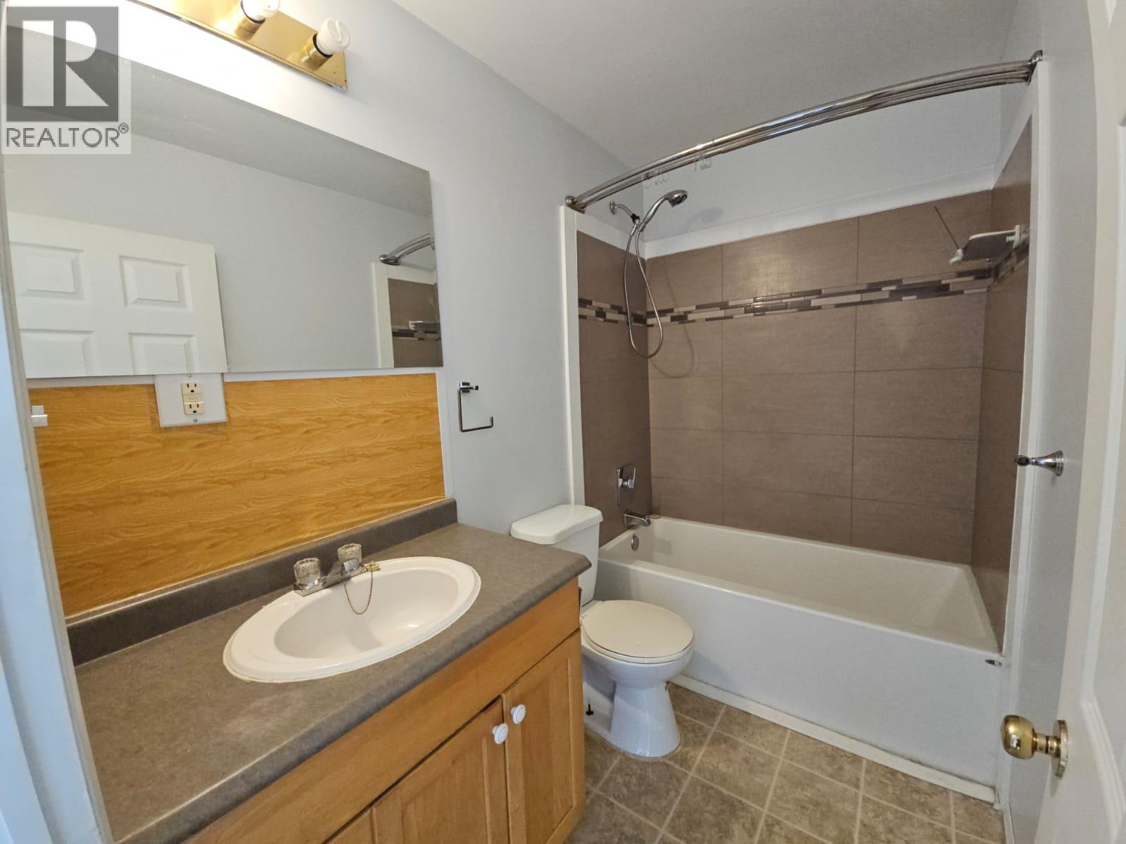 140-5100 53 Street SW, Chetwynd