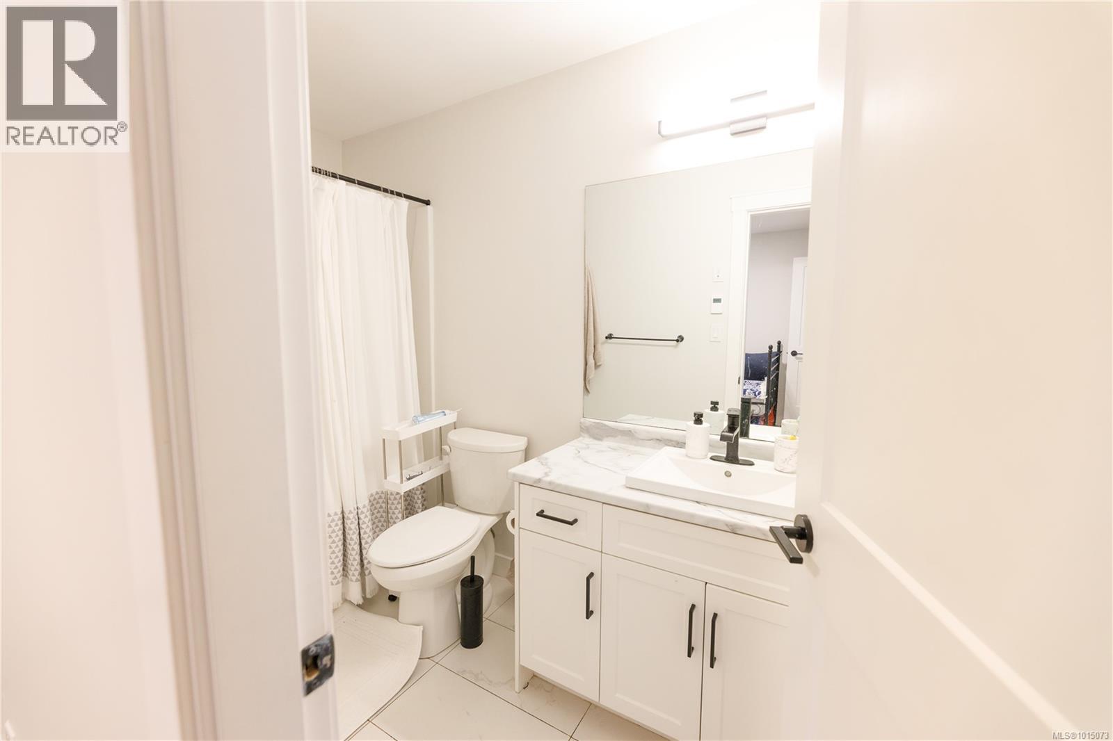102 600 Ninth St, Nanaimo