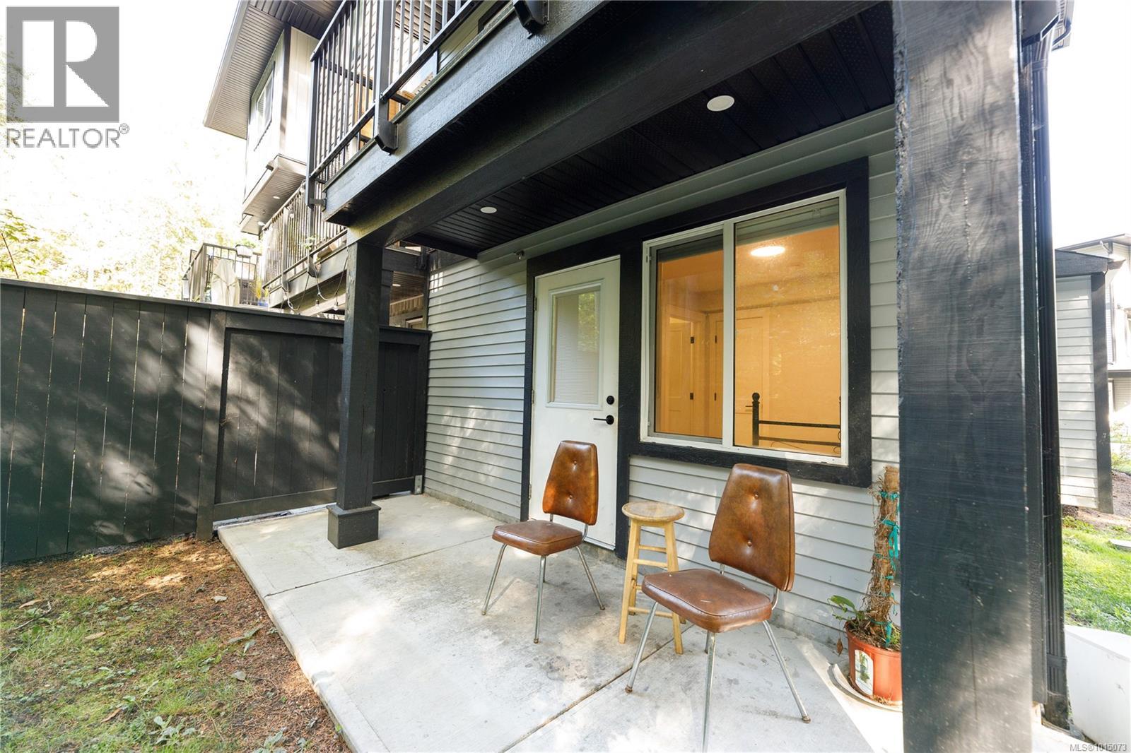 102 600 Ninth St, Nanaimo