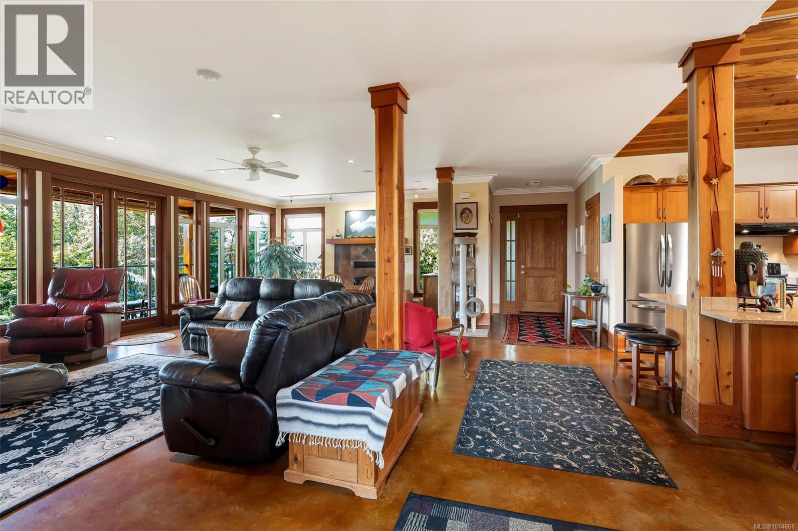 1870 Munsie Rd, Shawnigan Lake