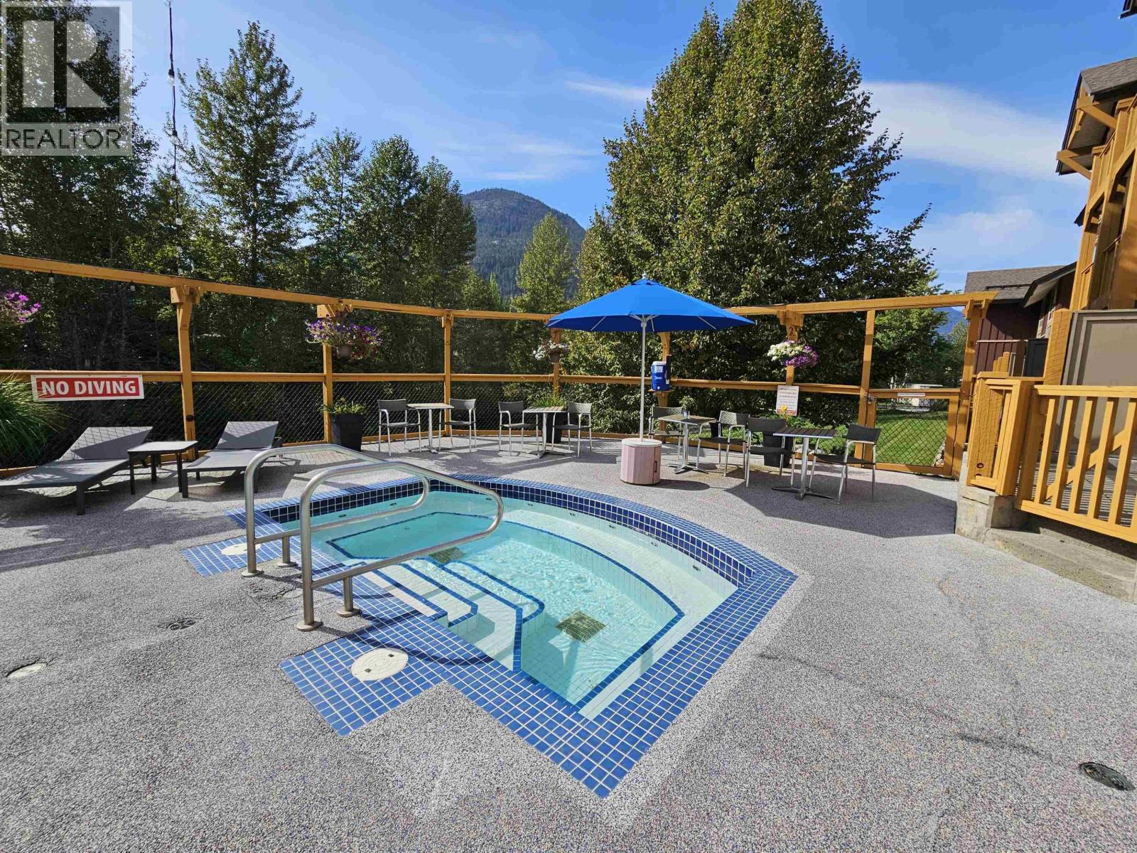 105 1490 HIGHWAY 99, Pemberton