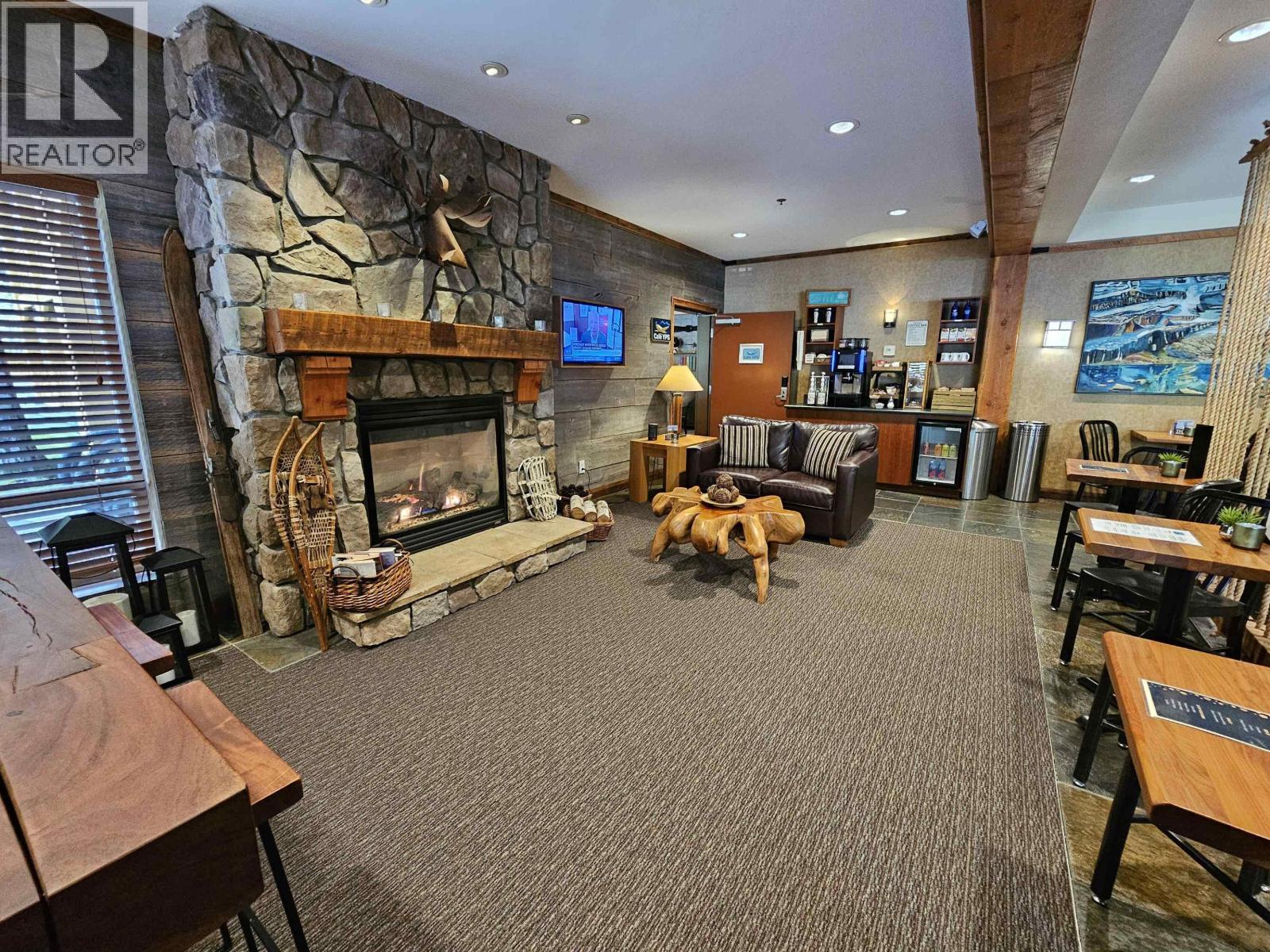 105 1490 HIGHWAY 99, Pemberton