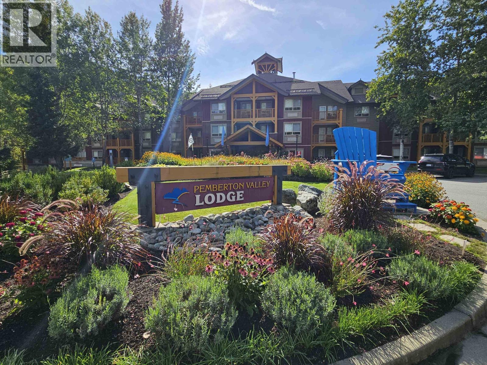105 1490 HIGHWAY 99, Pemberton