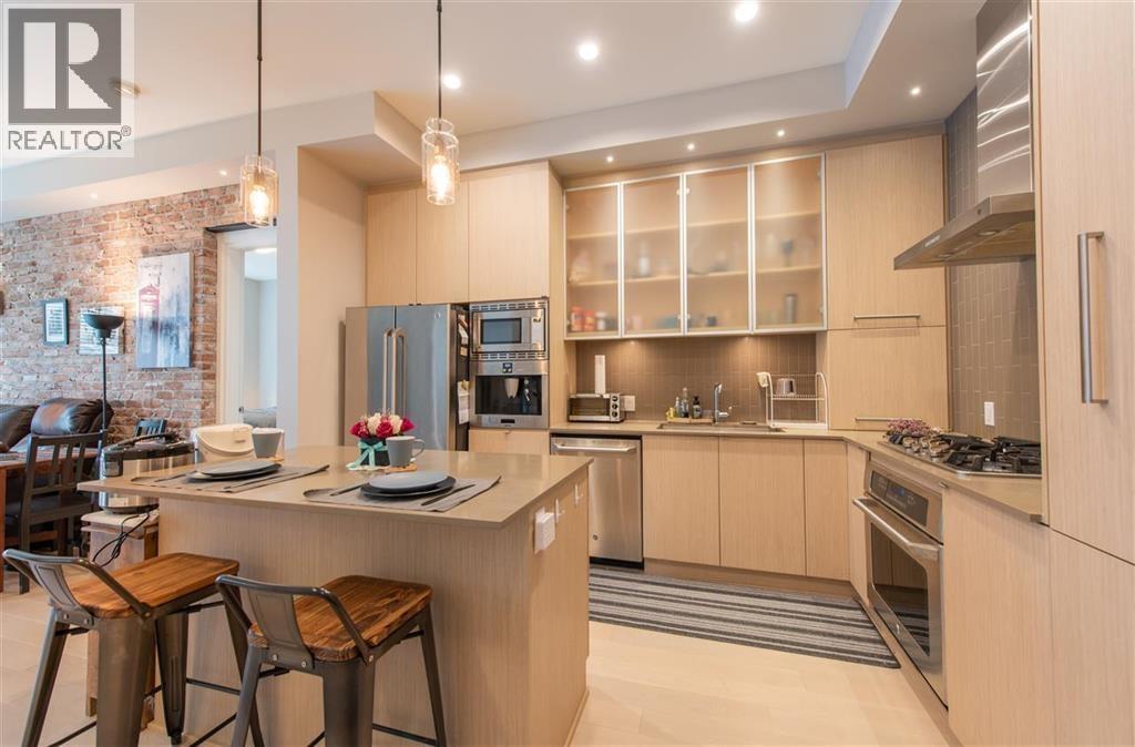 3FL 262 SALTER STREET, New Westminster