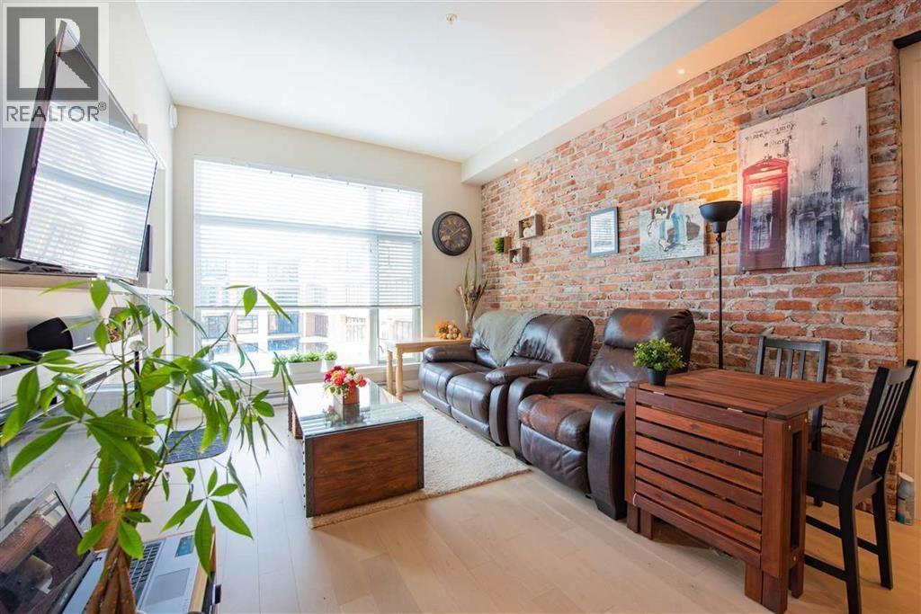3FL 262 SALTER STREET, New Westminster