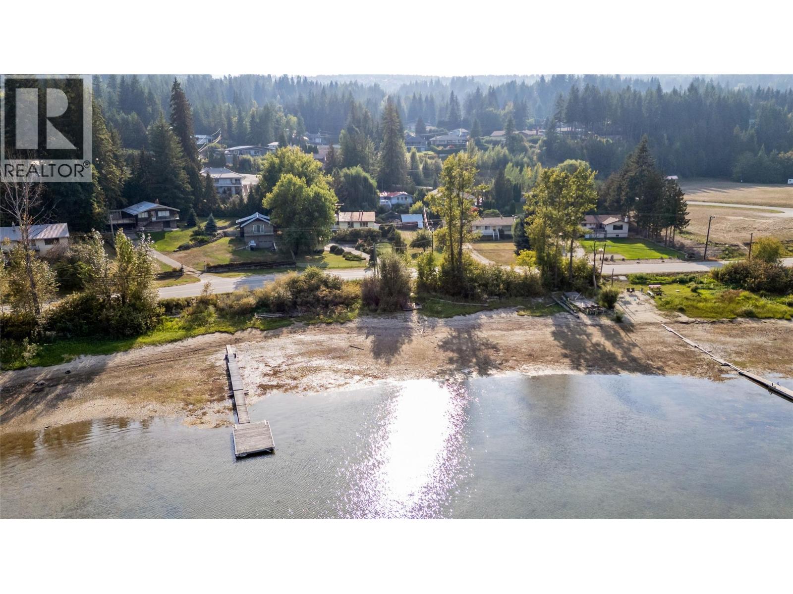 2602 Blind Bay Road, Blind Bay