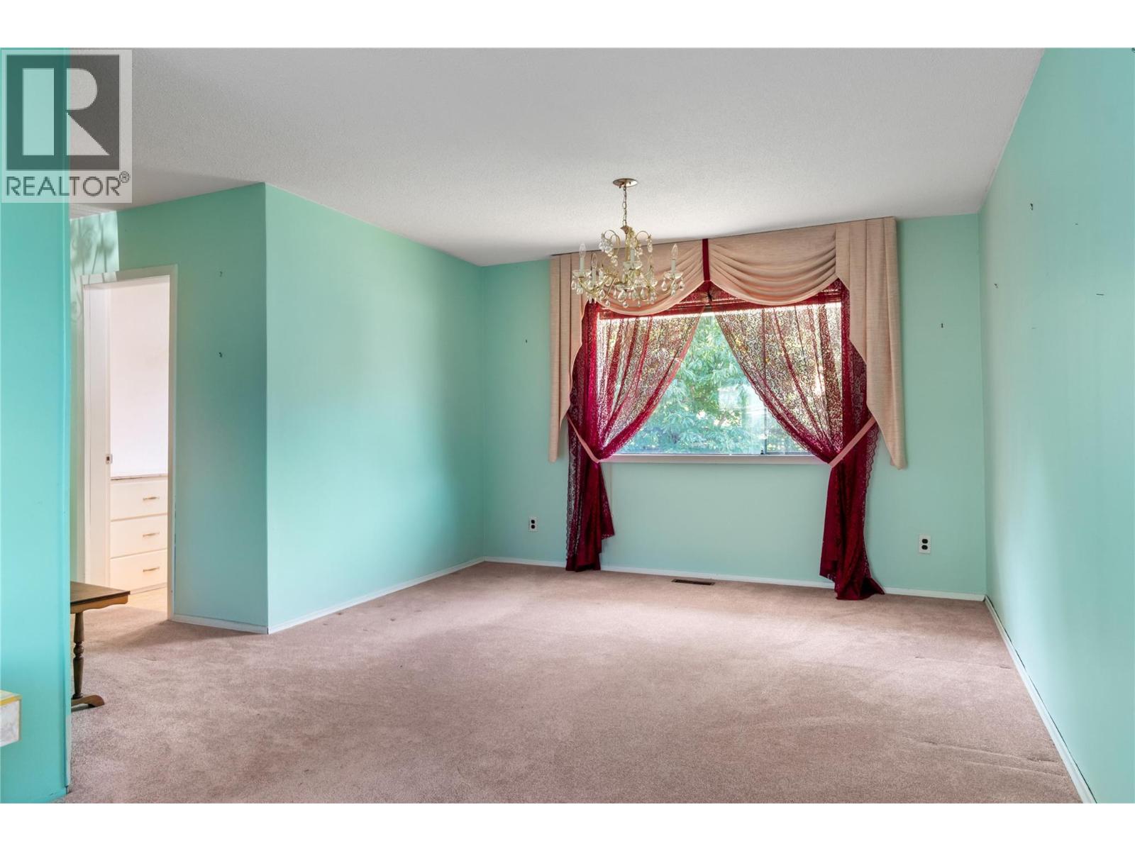2602 Blind Bay Road, Blind Bay