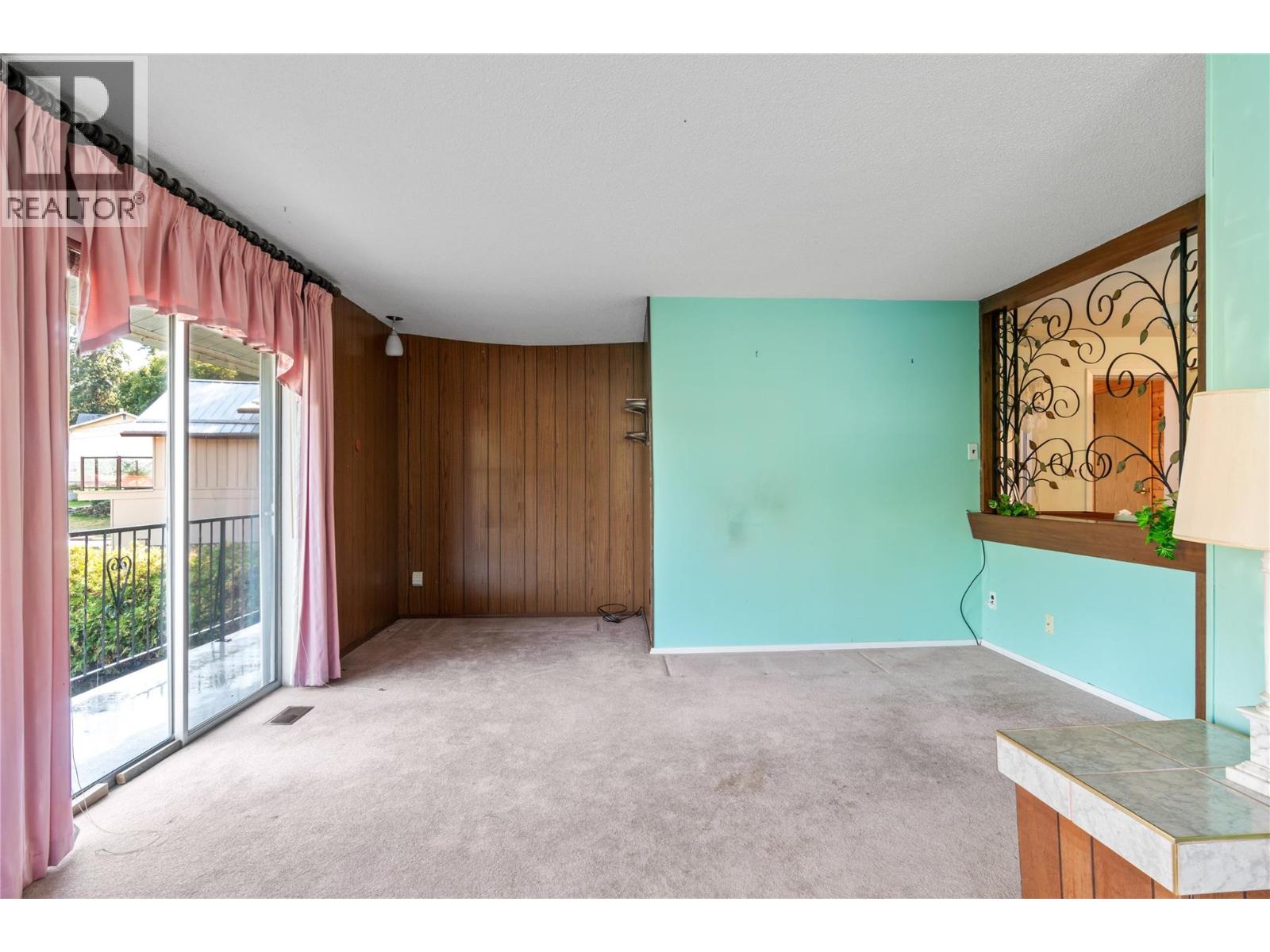 2602 Blind Bay Road, Blind Bay
