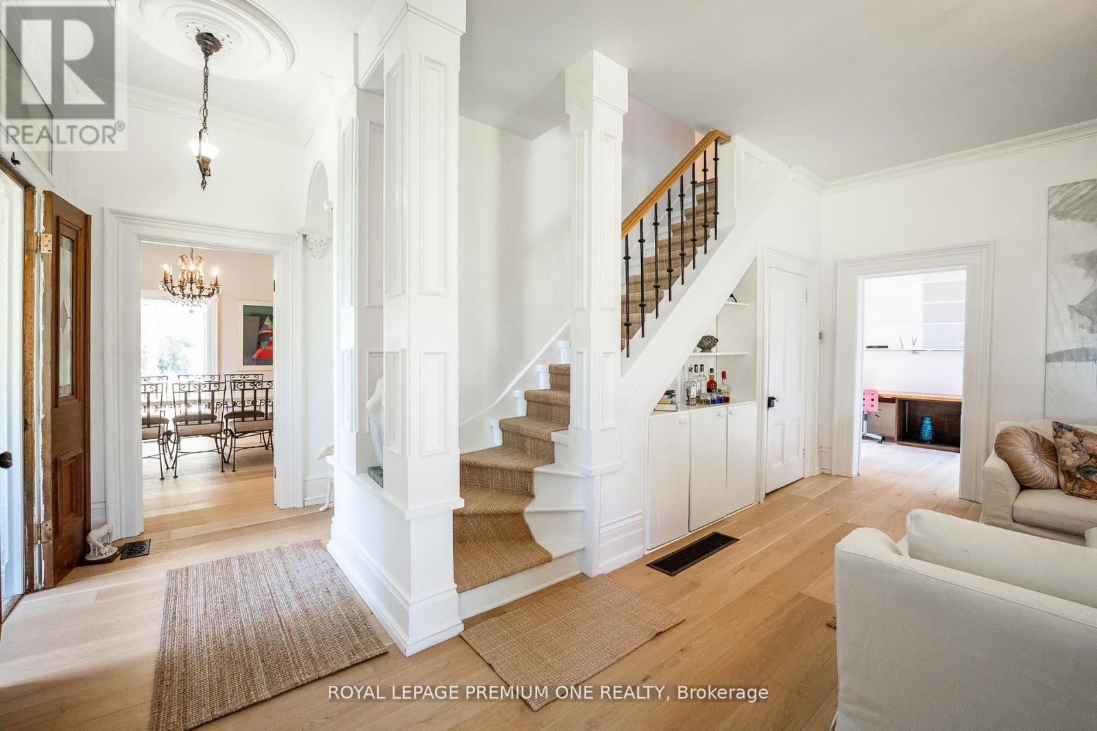 Single Family House for Sale in  HEART LAKE ROAD Caledon (Inglewood) 