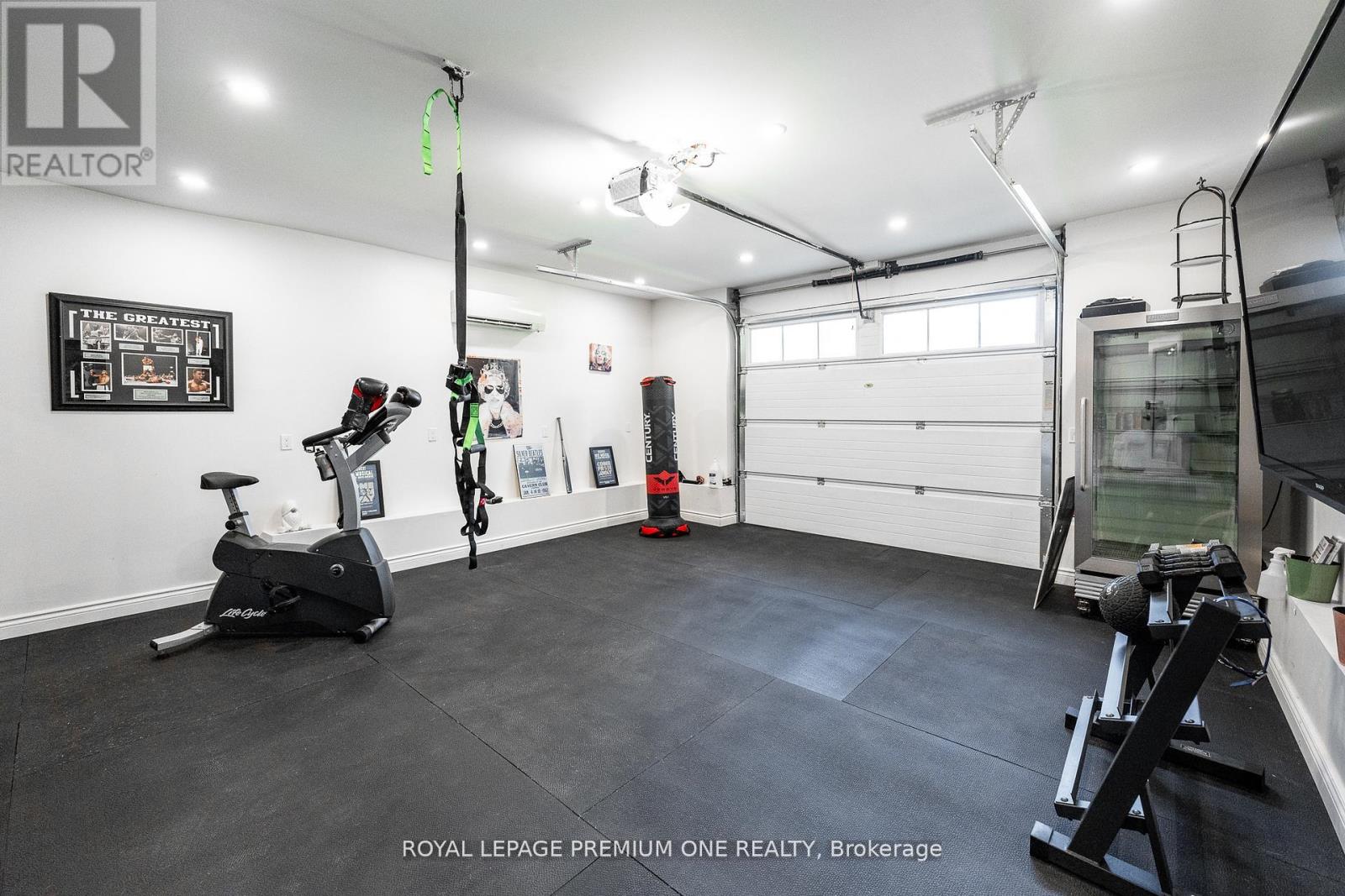 Single Family House for Sale in  HEART LAKE ROAD Caledon (Inglewood) 