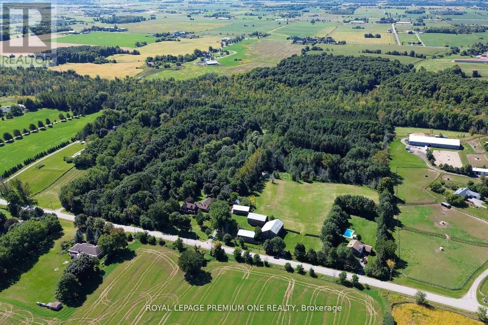 Single Family House for Sale in  HEART LAKE ROAD Caledon (Inglewood) 