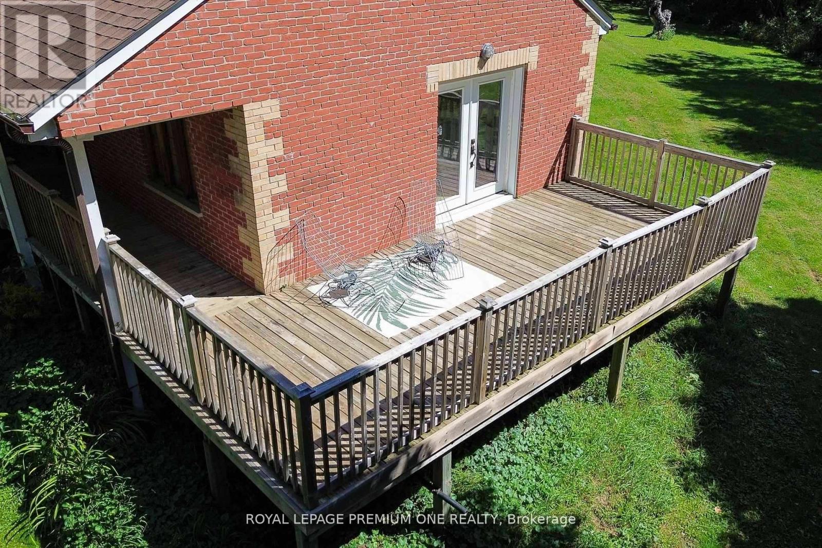 Single Family House for Sale in  HEART LAKE ROAD Caledon (Inglewood) 