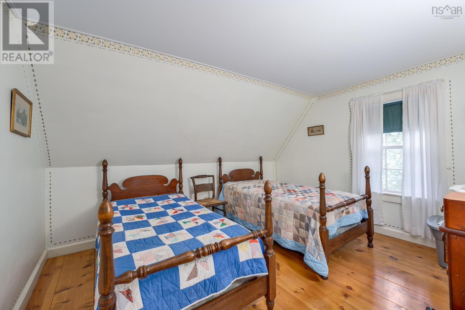 Property 24 of 42 of 7227 Highway 101