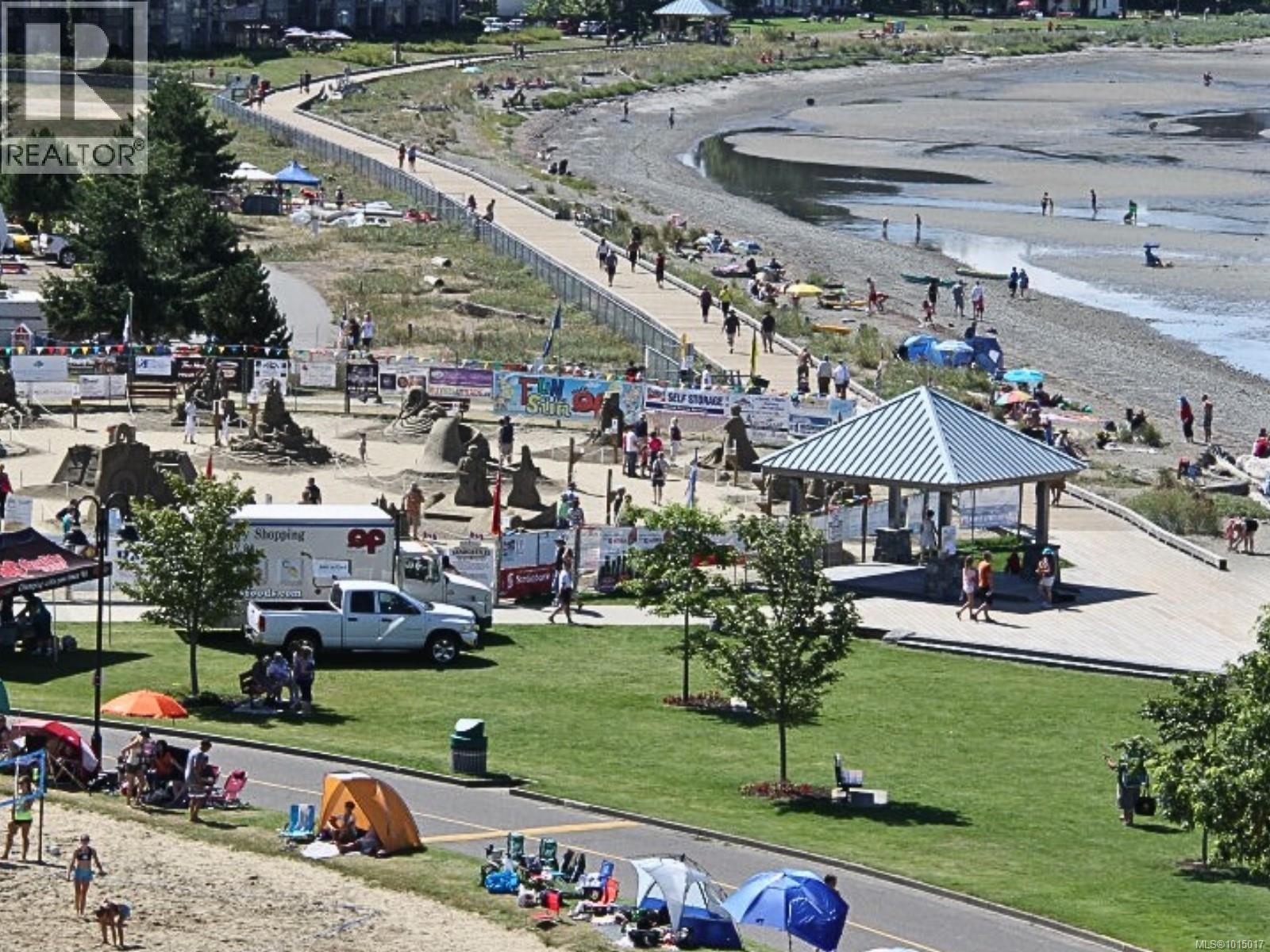 3 340 Young St, Parksville