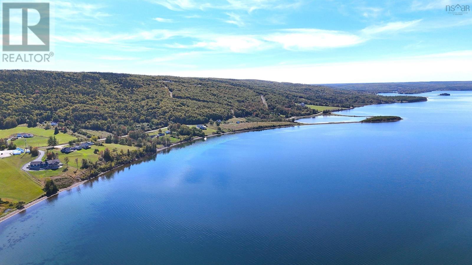 Property 12 of 44 of 3359 West bay Rd