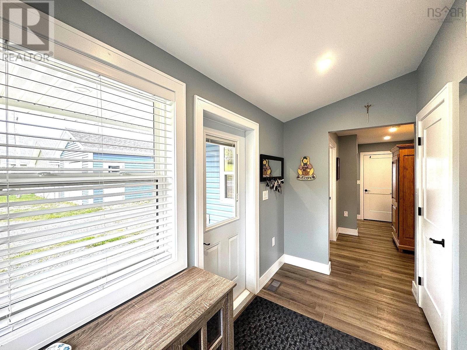 Property 26 of 44 of 3359 West bay Rd