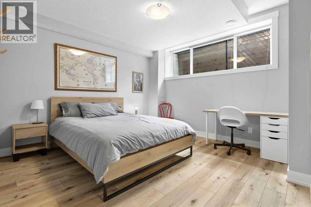 Single Family House for Sale in   Street NW Banff Trail Calgary 