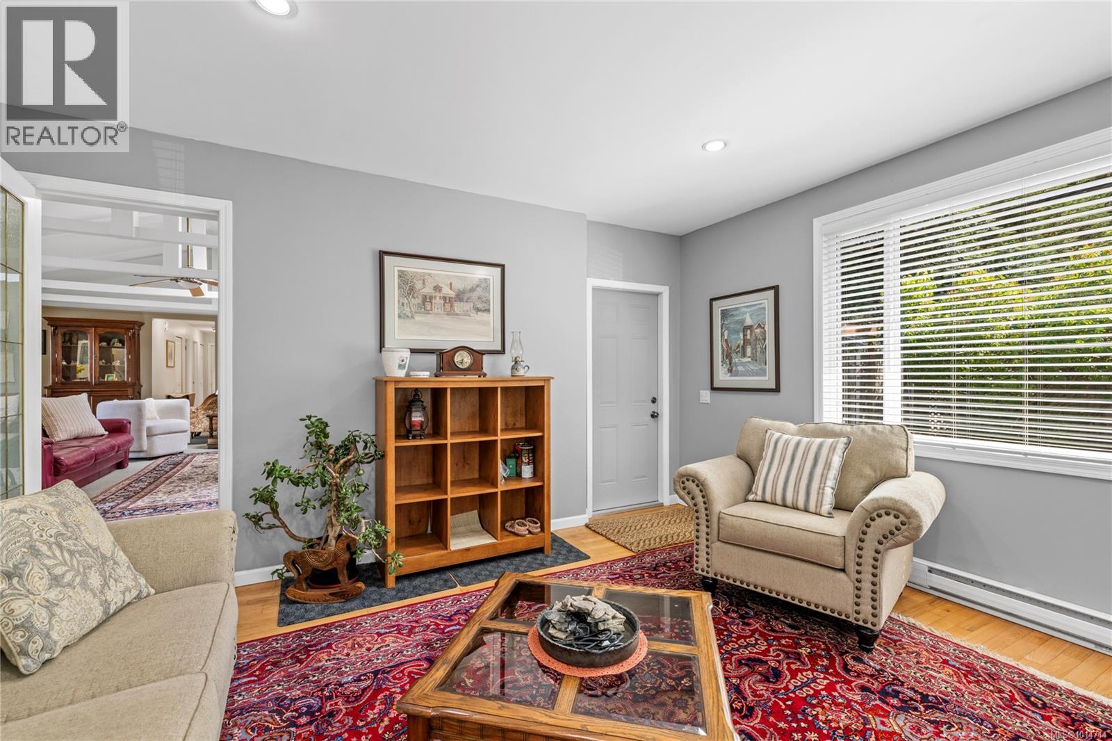 3022 Park Pl, Nanoose Bay