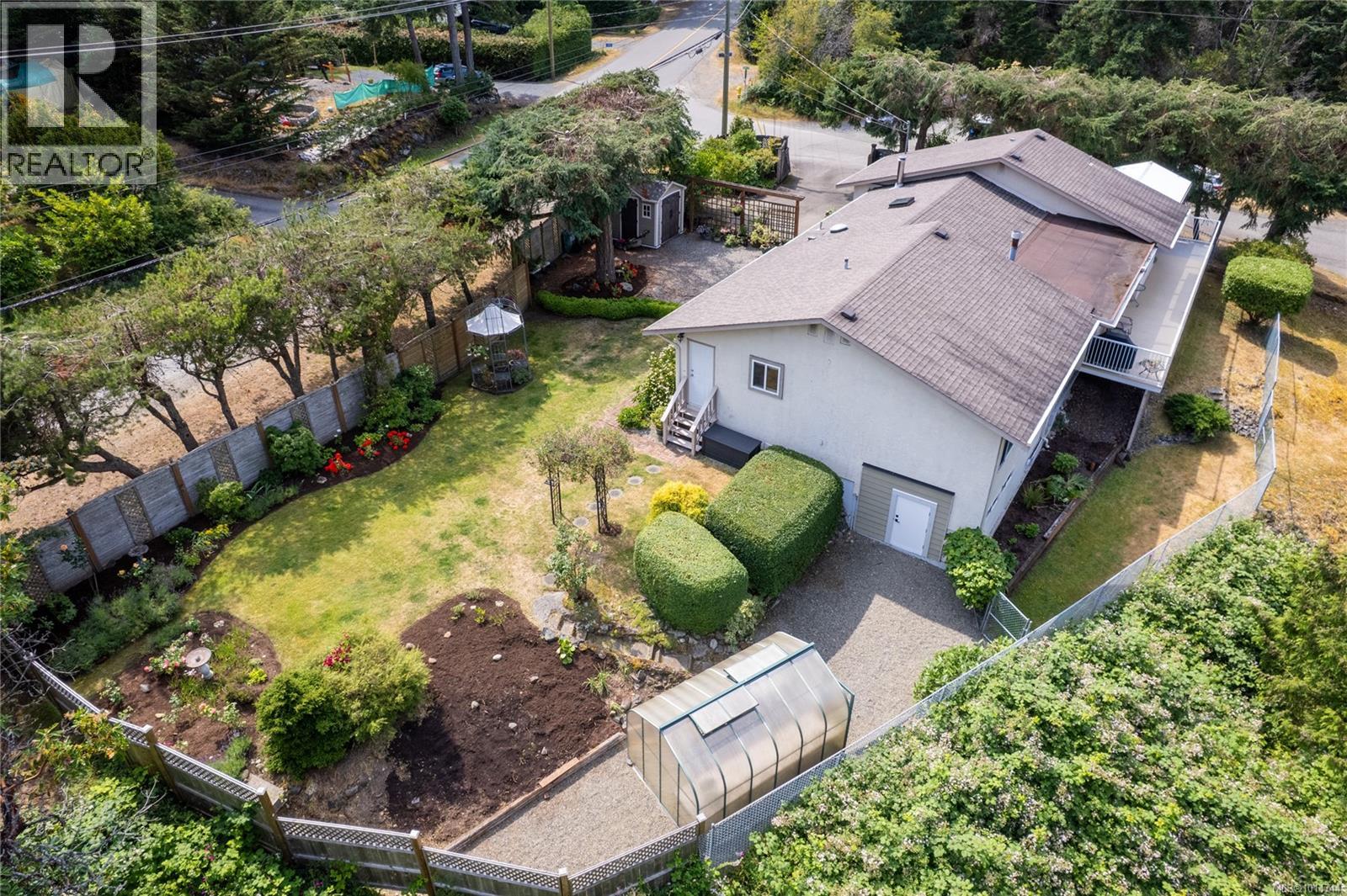 3022 Park Pl, Nanoose Bay